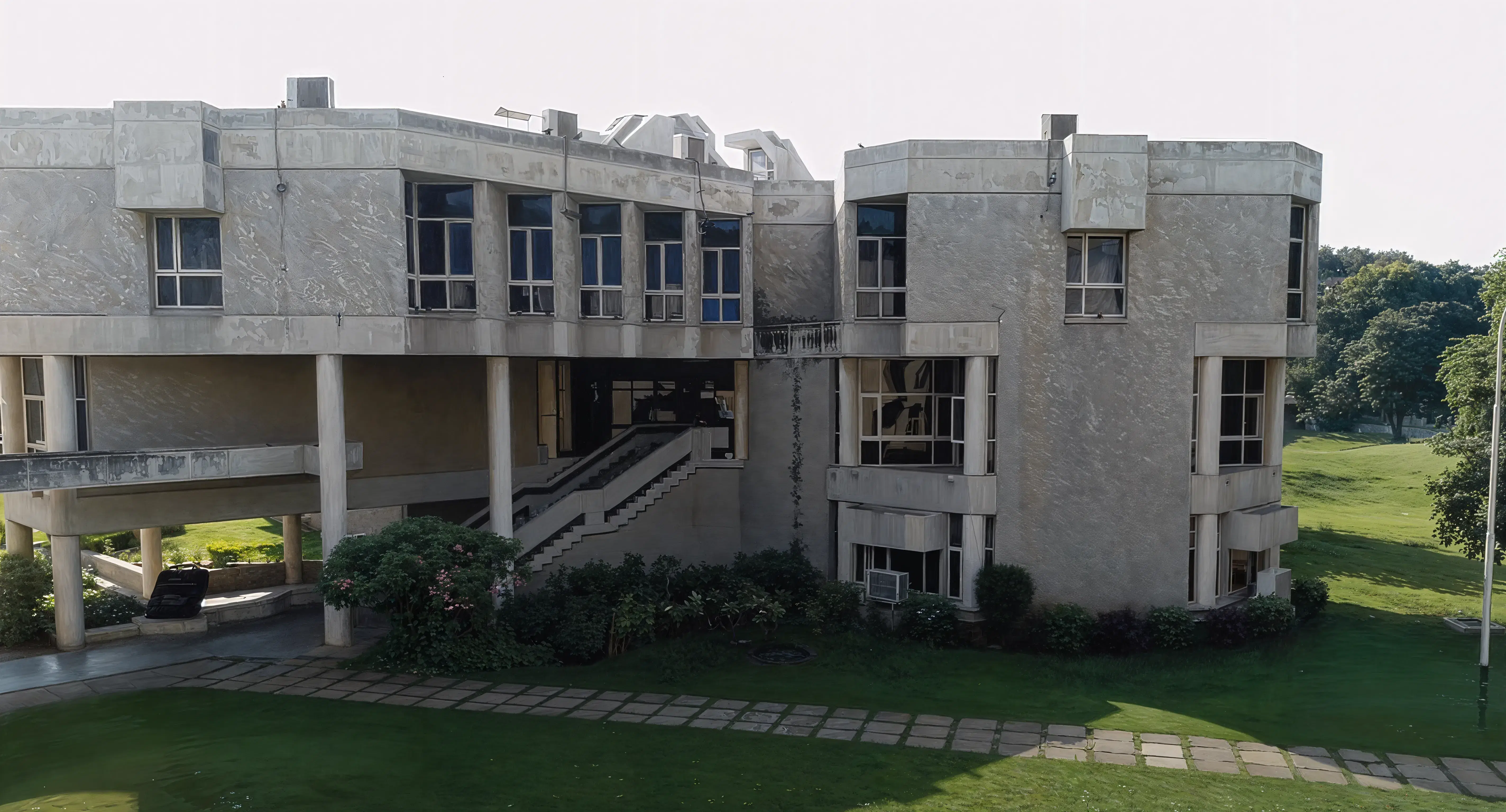 "Tribhuvan" Sahkari University Campus photo 9